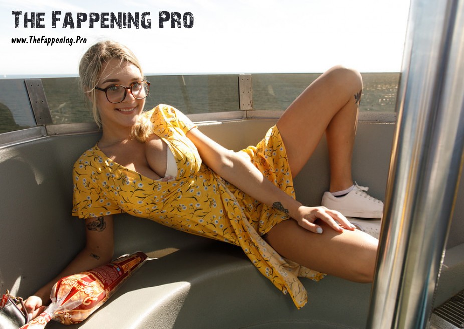 gabbie-carter-nude-thefappening-cfd-5 Gabbie Carter Fappening