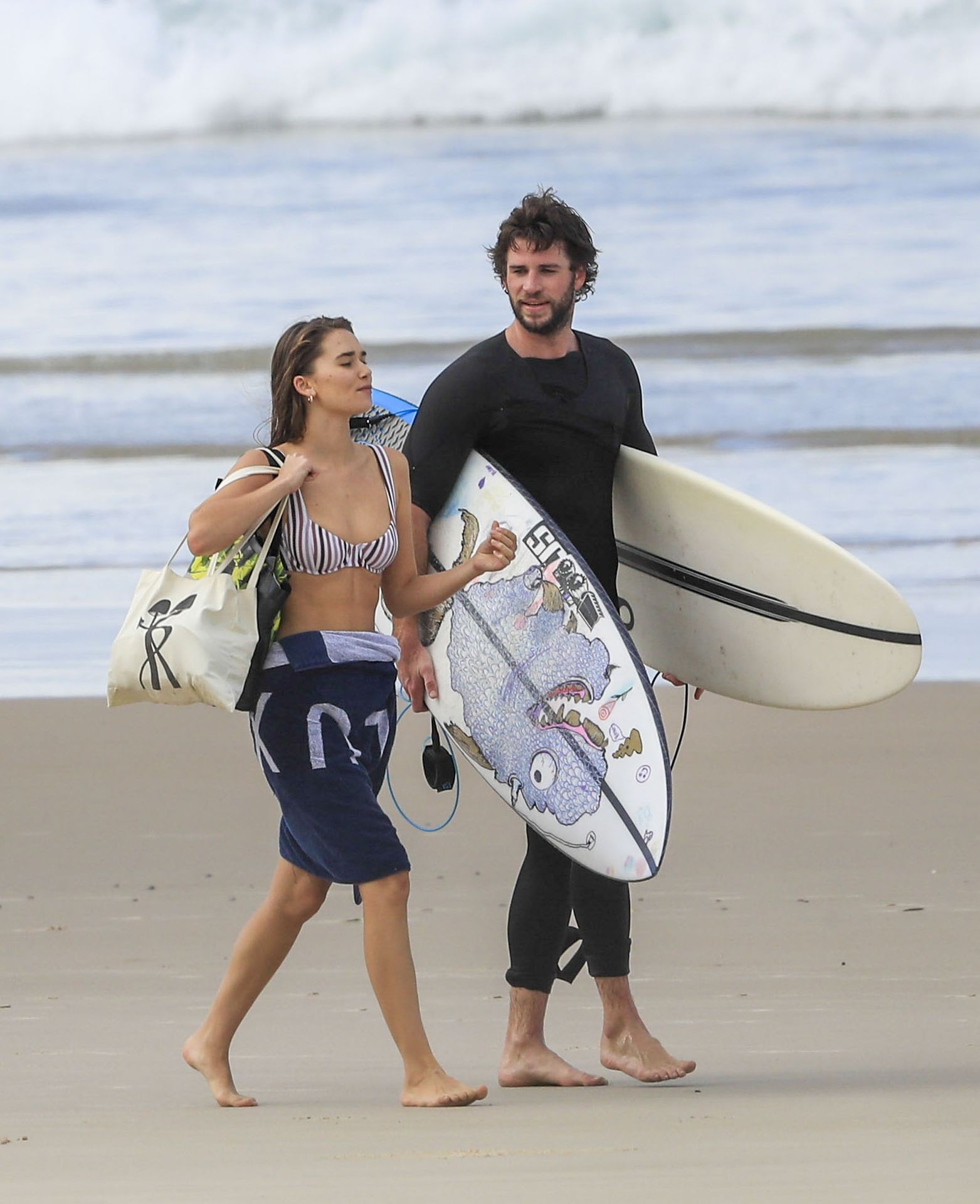 gabriella-brooks-in-a-sexy-bikini-with-liam-hemsworth-thefappening-pro-22 gabriella brooks in a sexy bikini with liam hemsworth thefappening pro 22