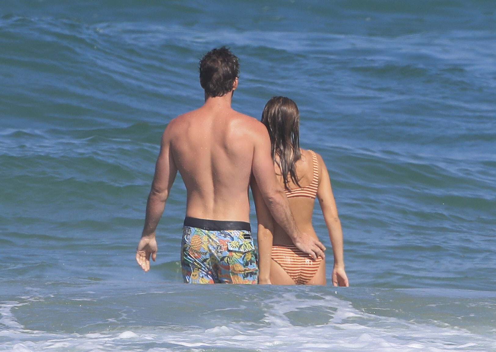 gabriella-brooks-in-a-sexy-bikini-with-liam-hemsworth-thefappening-pro-26 gabriella brooks in a sexy bikini with liam hemsworth thefappening pro 26