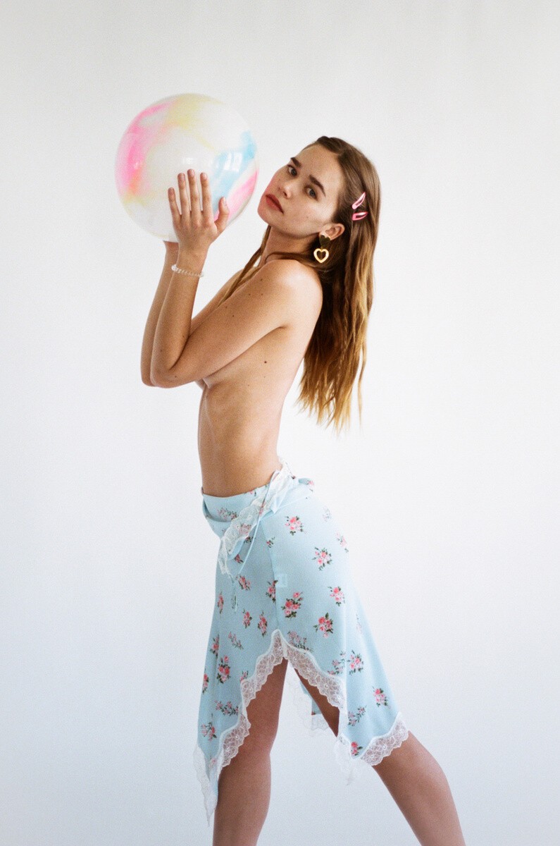 gabriella-brooks-nude-and-topless-pics-thefappening-pro-27 gabriella brooks nude and topless pics thefappening pro 27