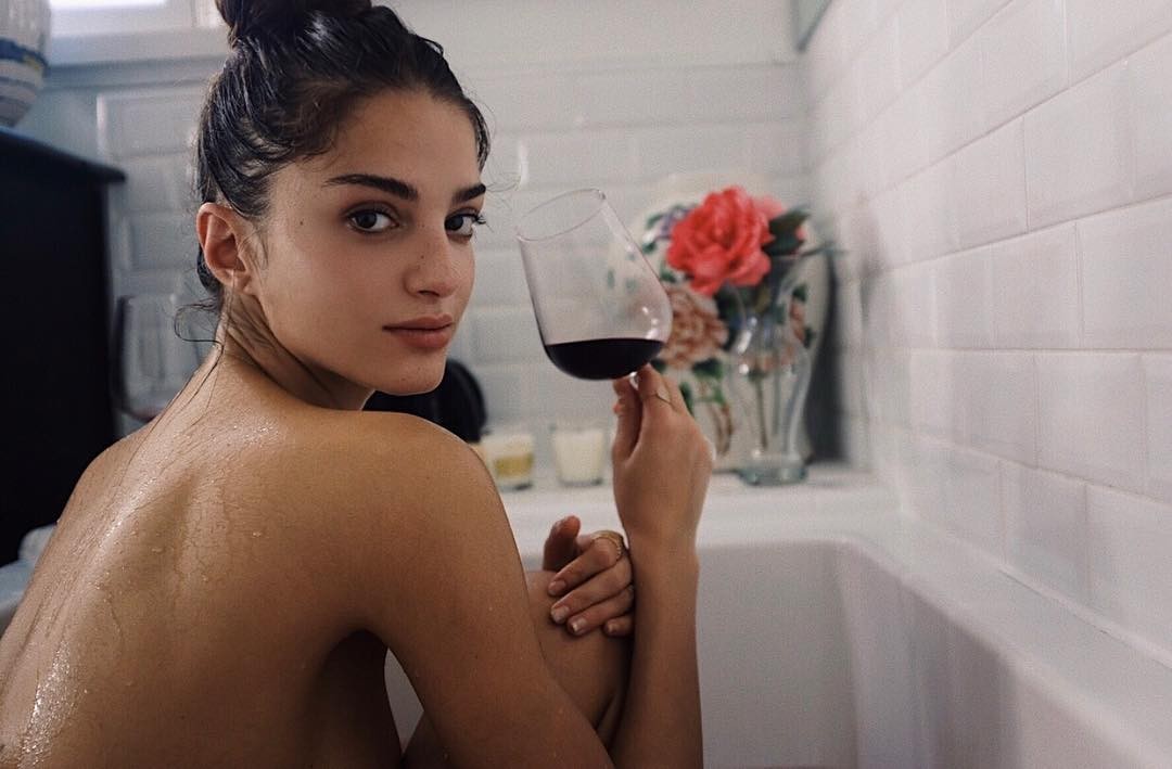 gabrielle-caunesil-topless-sexy-8 gabrielle caunesil topless sexy 8