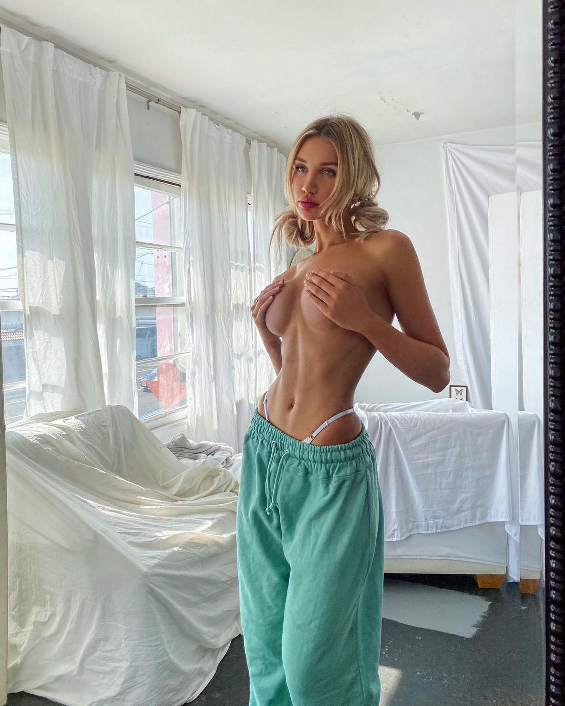 gabrielle-epstein-nude-thefappening-cfd-25 gabrielle epstein nude thefappening cfd 25