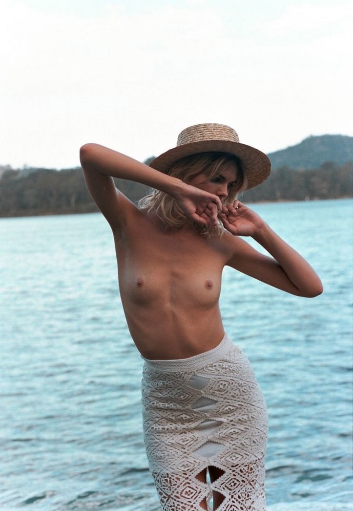 gabrielle-epstein-nude-thefappening-cfd-34 Gabrielle Epstein Tiny Tits