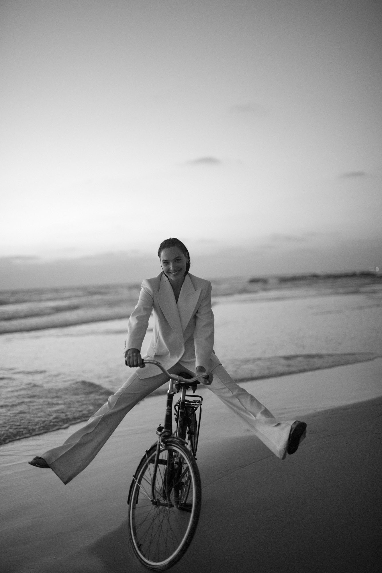 gal-gadot-sexy-for-vanity-fair-thefappeningpro-10 gal gadot sexy for vanity fair thefappeningpro 10