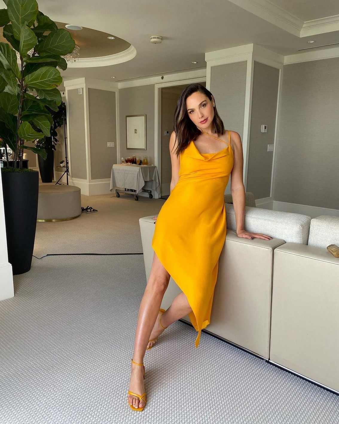 gal-gadot-sexy-pregnant-thefappening-pro-1-1 Gal Gadot Sexy Preggo