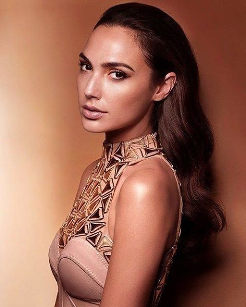 gal-gadot-sexy-wonder-woman-16 gal gadot sexy wonder woman 16