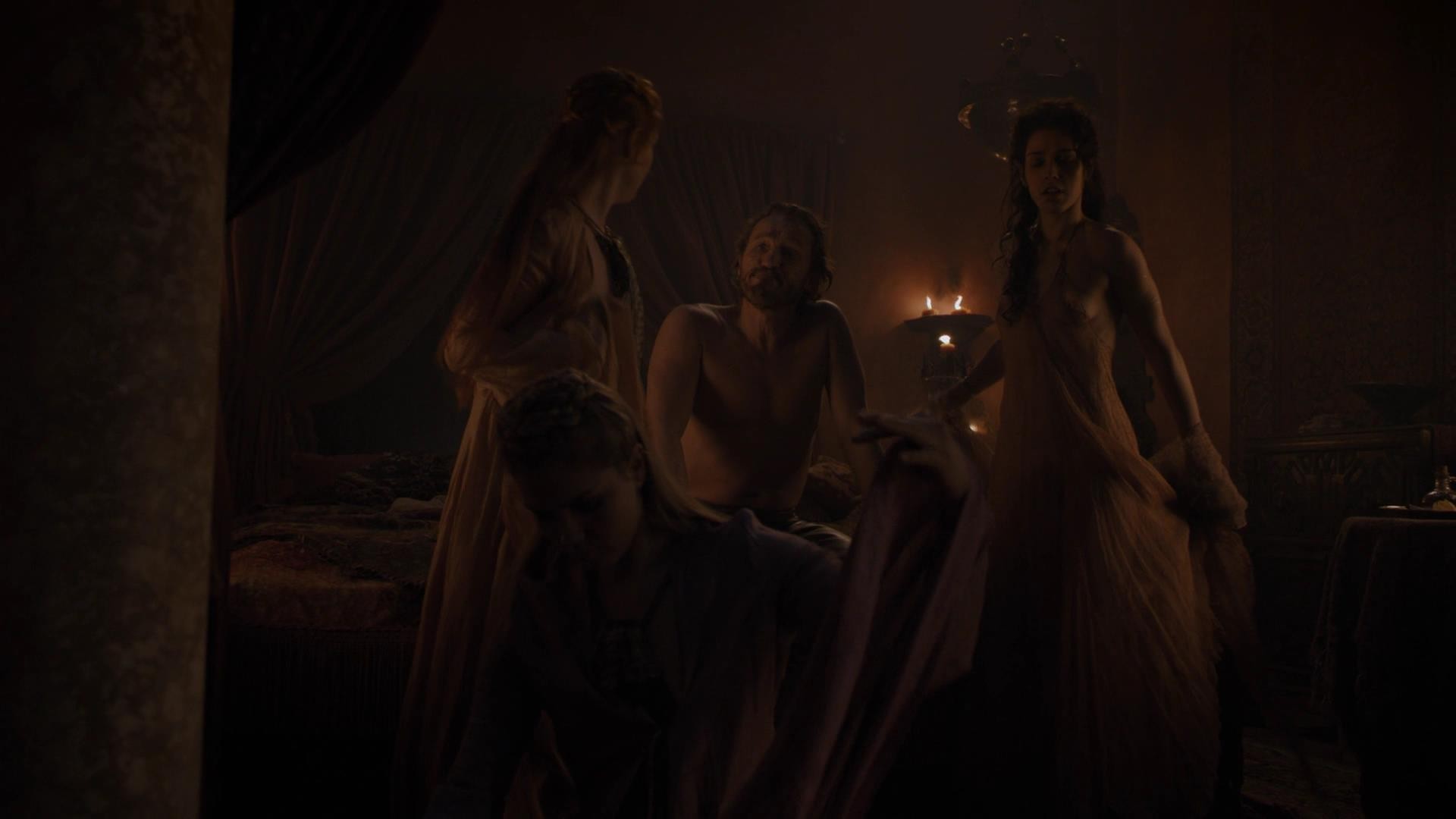 game-of-thrones-nude-s08e01-2 game of thrones nude s08e01 2