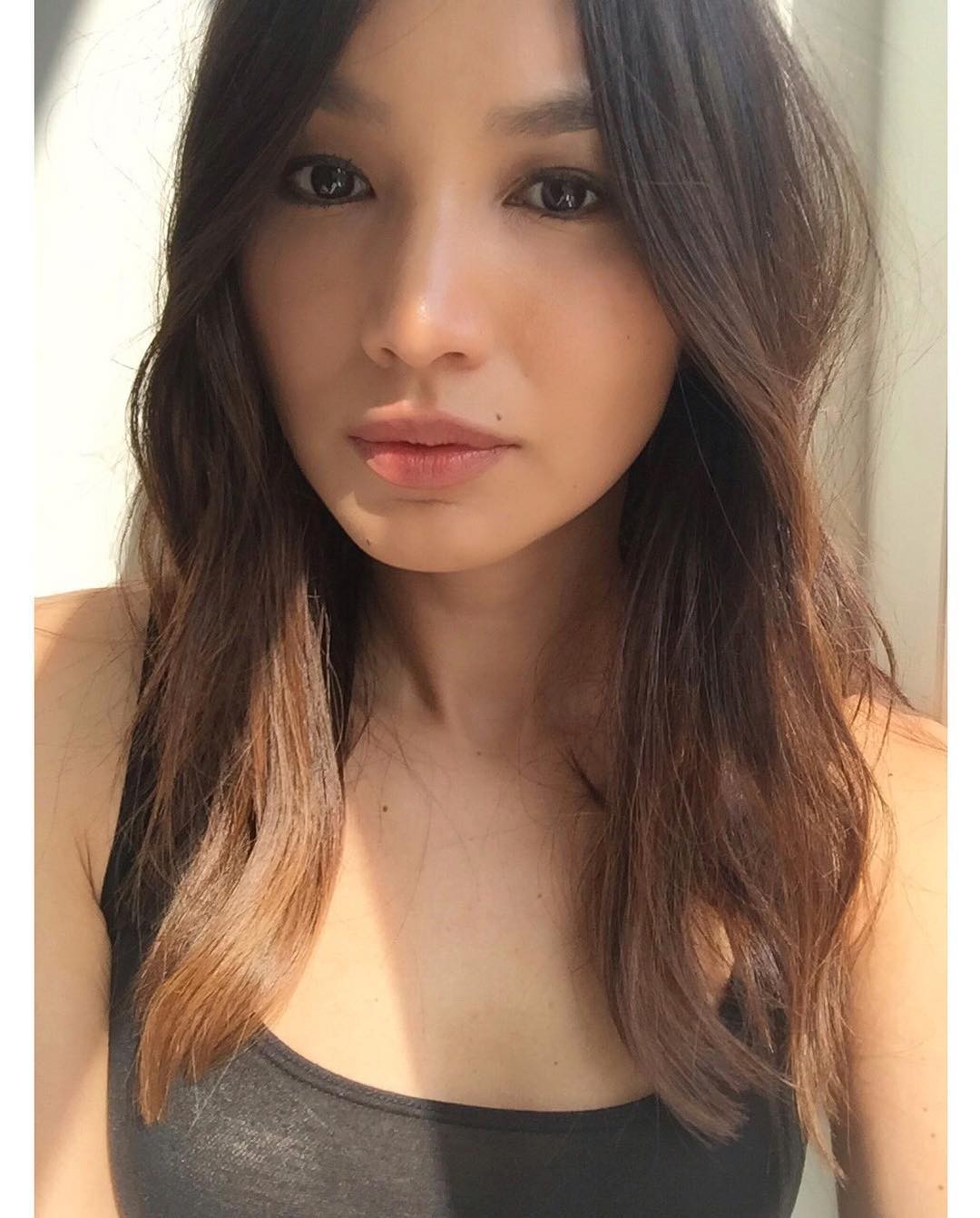 gemma-chan-sexy-minn-erva-26 gemma chan sexy minn erva 26