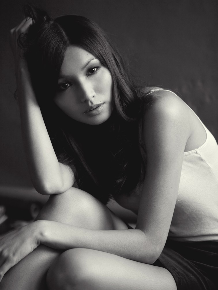 gemma-chan-sexy-minn-erva-52 gemma chan sexy minn erva 52