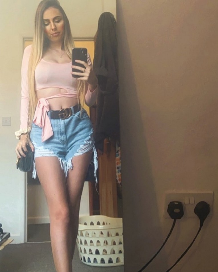 gemma-mccourt-and-her-double-faced-nude-pr-for-charity-thefappening-pro-6 Gemma McCourt Pay For Nudes