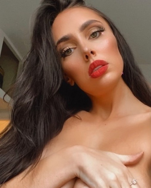 gemma-mccourt-and-her-double-faced-nude-pr-for-charity-thefappening-pro-7 Gemma McCourt Cam Whore