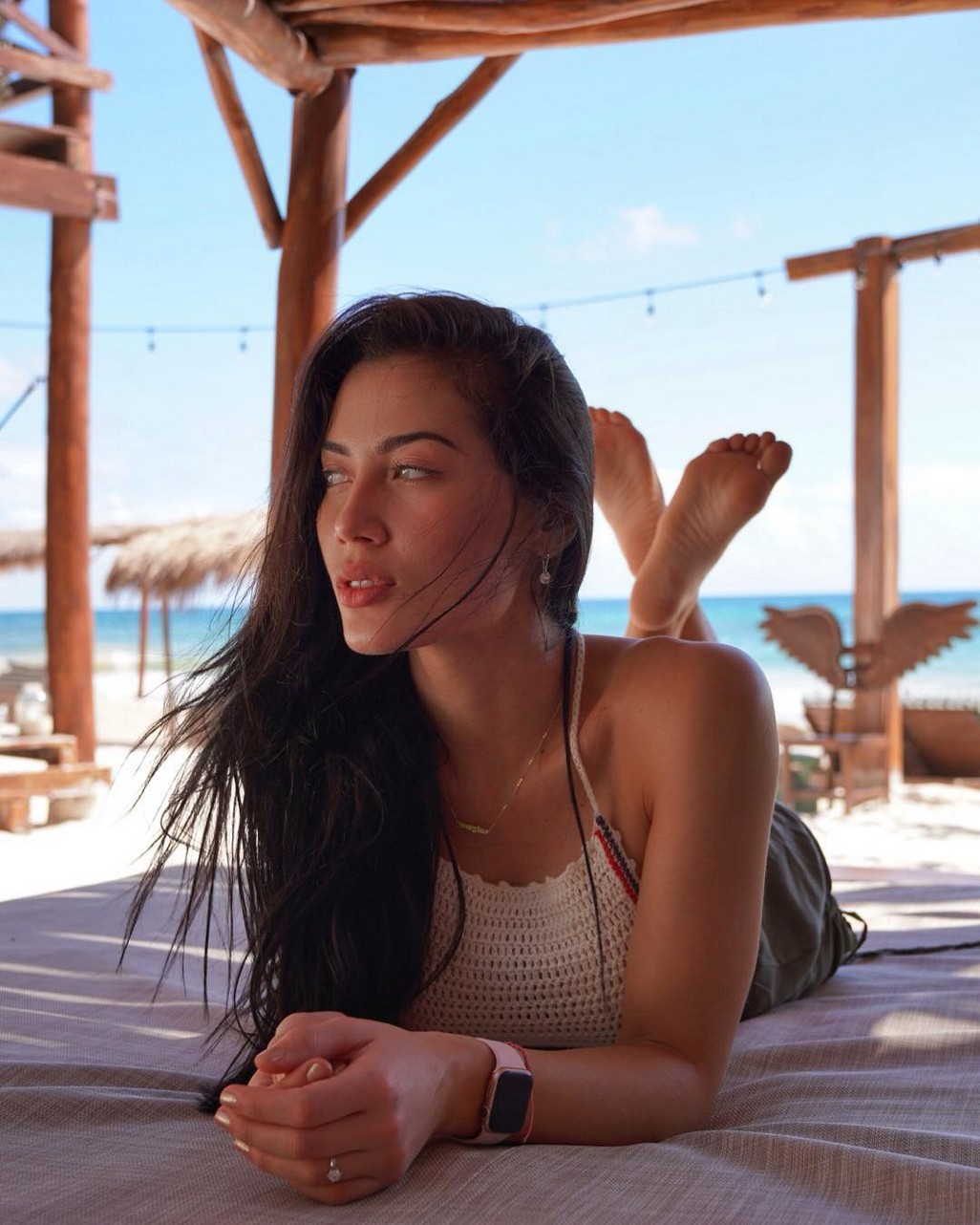 georgina-mazzeo-feet-thefappening-cfd-3 Georgina Mazzeo Foot