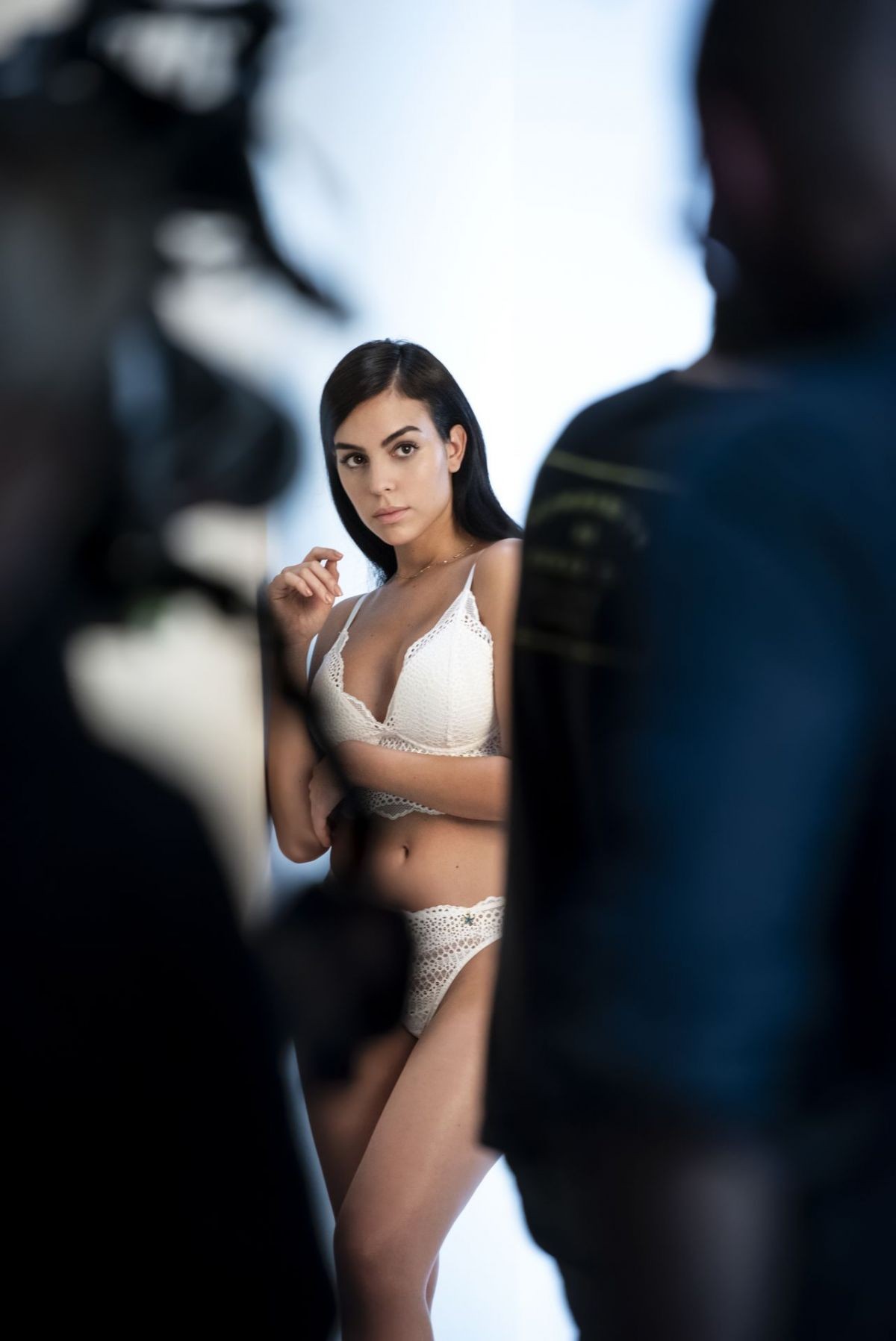 georgina-rodriguez-bikini-photo-shoot-6 georgina rodriguez bikini photo shoot 6