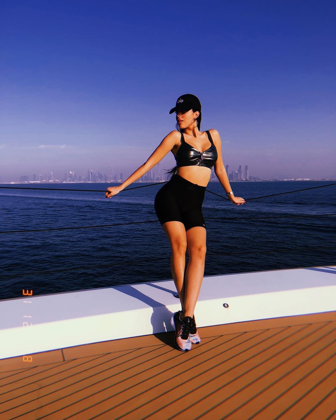 georgina-rodriguez-sexy-10 georgina rodriguez sexy 10
