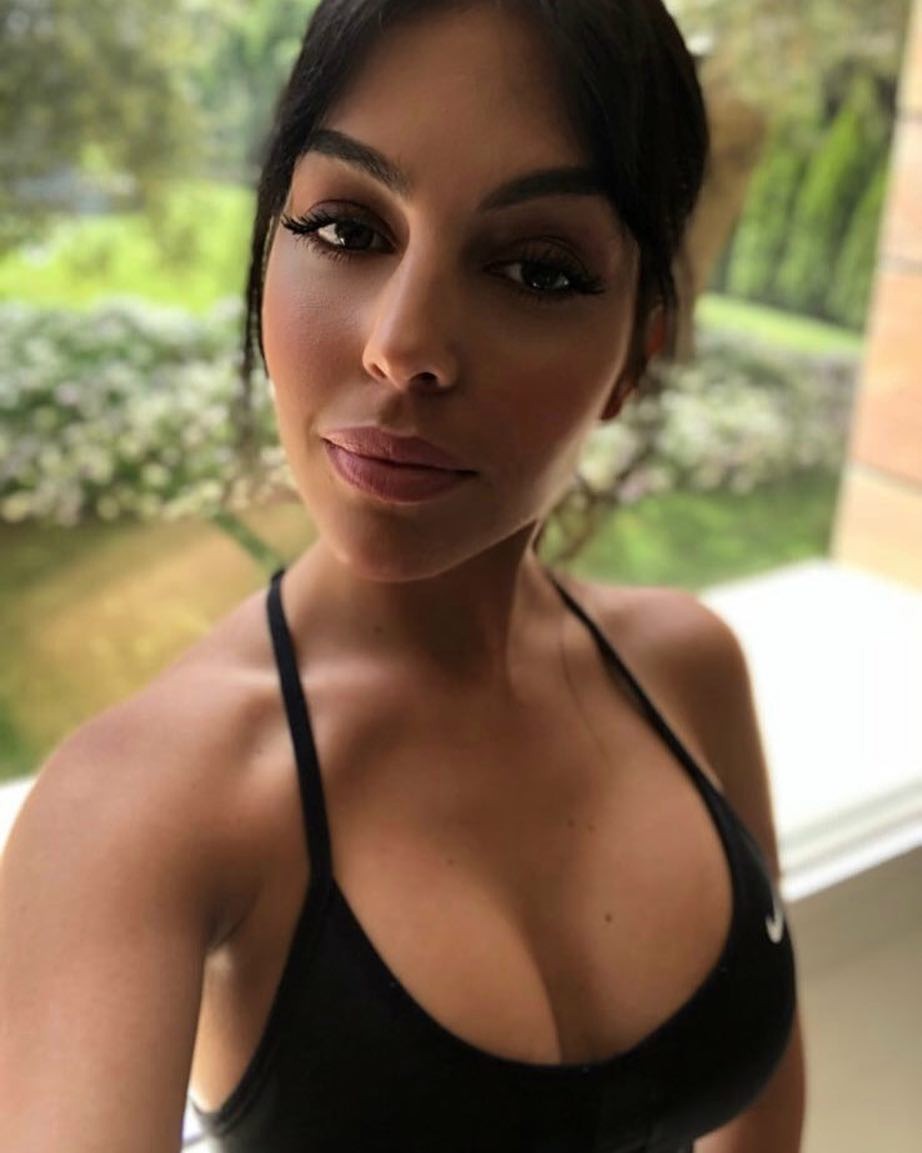 georgina-rodriguez-sexy-6 georgina rodriguez sexy 6