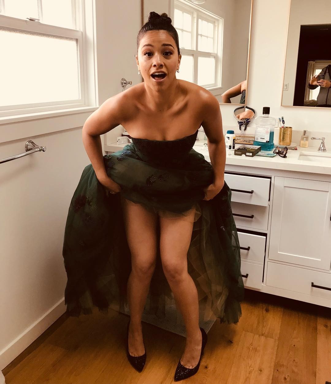 gina-rodriguez-sexy-2019-22-1 Gina Rodriguez Sexy Miss Bala