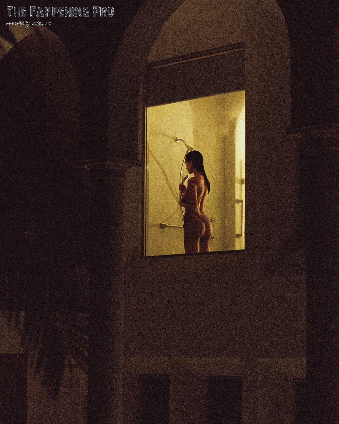gizele-oliveira-sexy-thefappening-cfd-24 Gizele Oliveira Topless