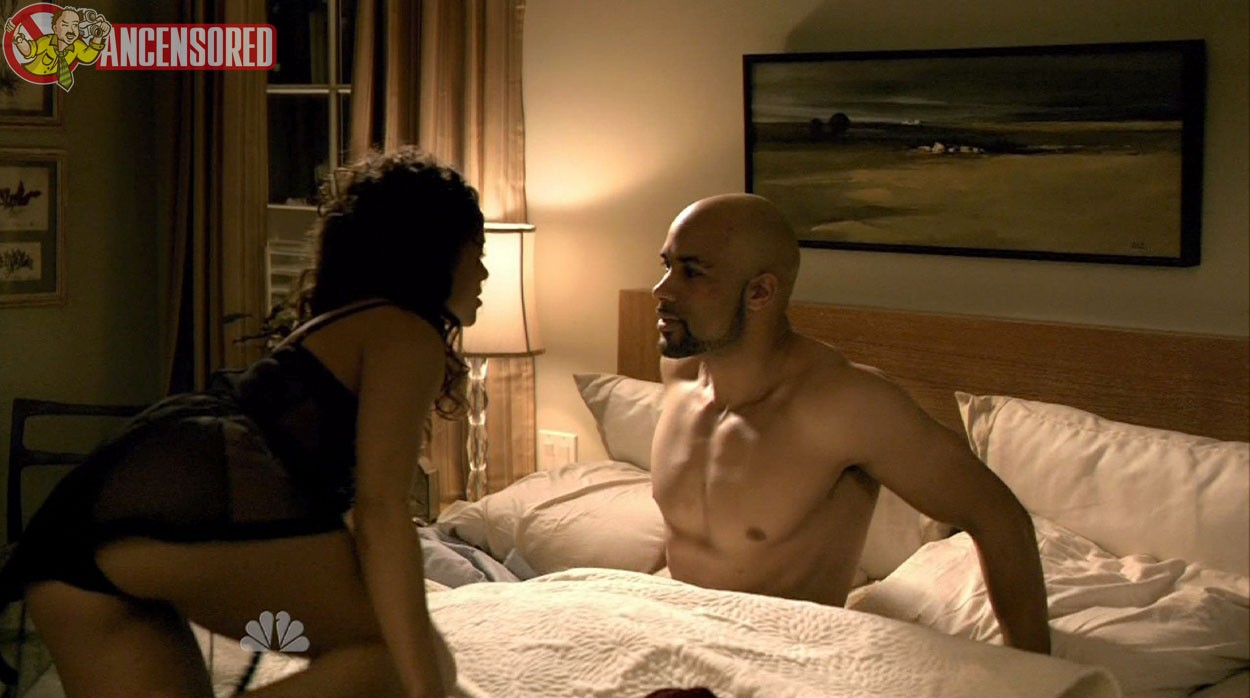 gugu-mbatha-raw-nude-sexy-36 Gugu Mbatha-Raw Ass