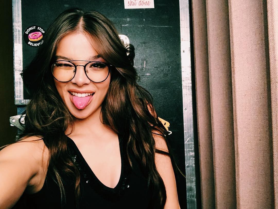 hailee-steinfeld-nude-sexy-26 hailee steinfeld nude sexy 26