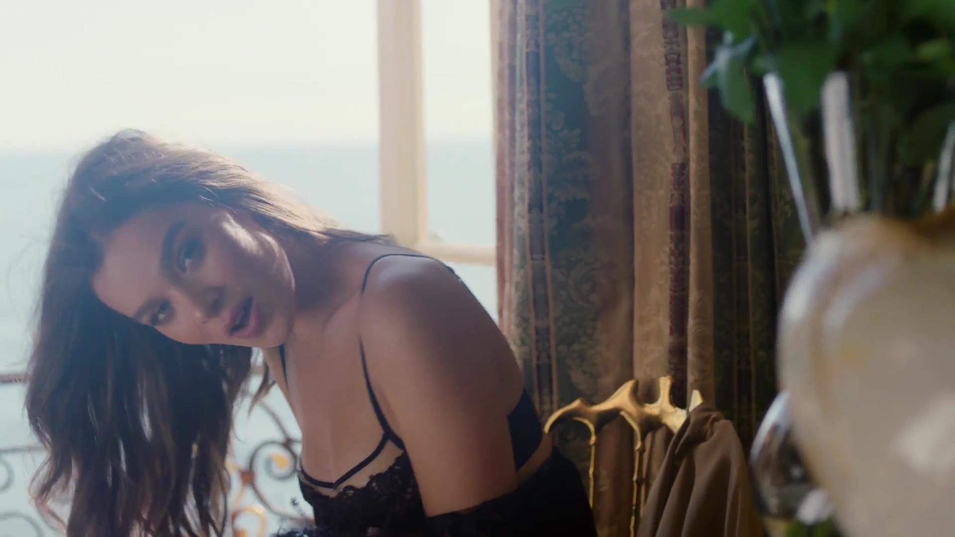 hailee-steinfeld-nude-sexy-37 hailee steinfeld nude sexy 37