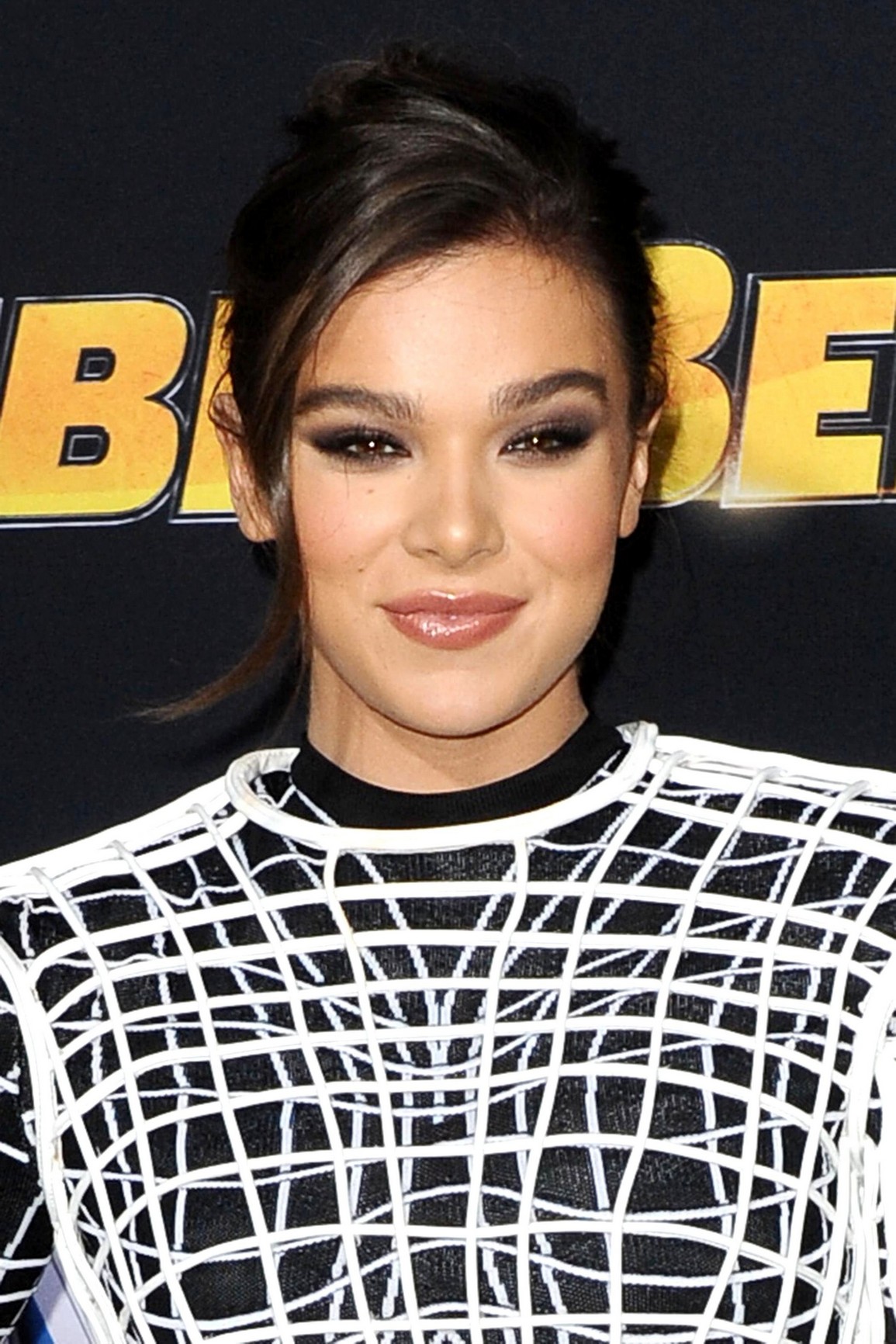hailee-steinfeld-sexy-feet-58 hailee steinfeld sexy feet 58