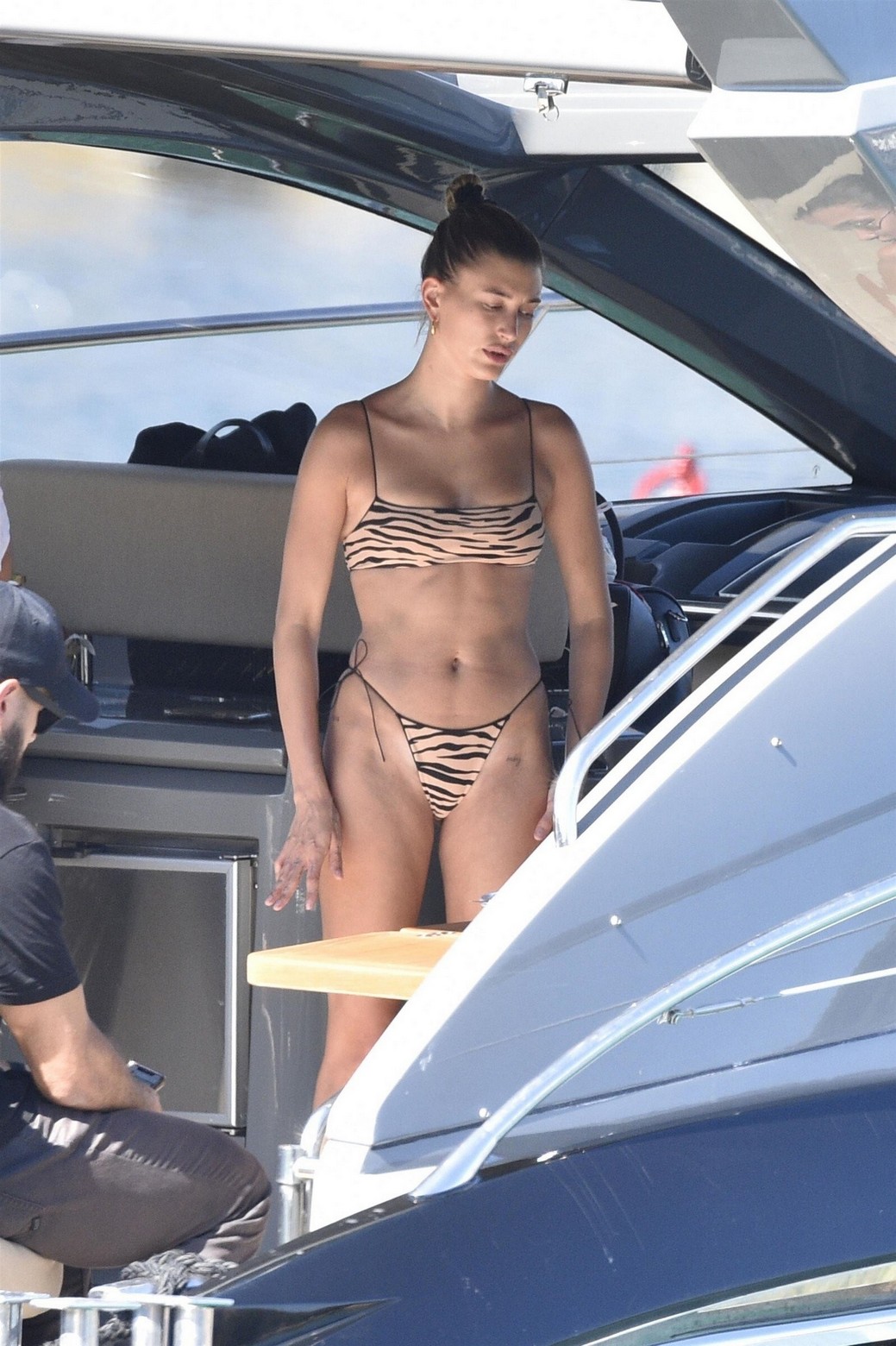 hailey-baldwin-bieber-sexy-ass-bikini-thefappening-pro-18 hailey baldwin bieber sexy ass bikini thefappening pro 18
