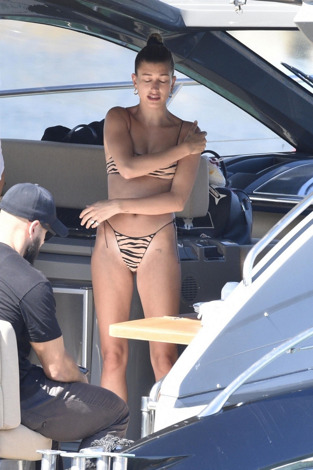 hailey-baldwin-bieber-sexy-ass-bikini-thefappening-pro-3 hailey baldwin bieber sexy ass bikini thefappening pro 3