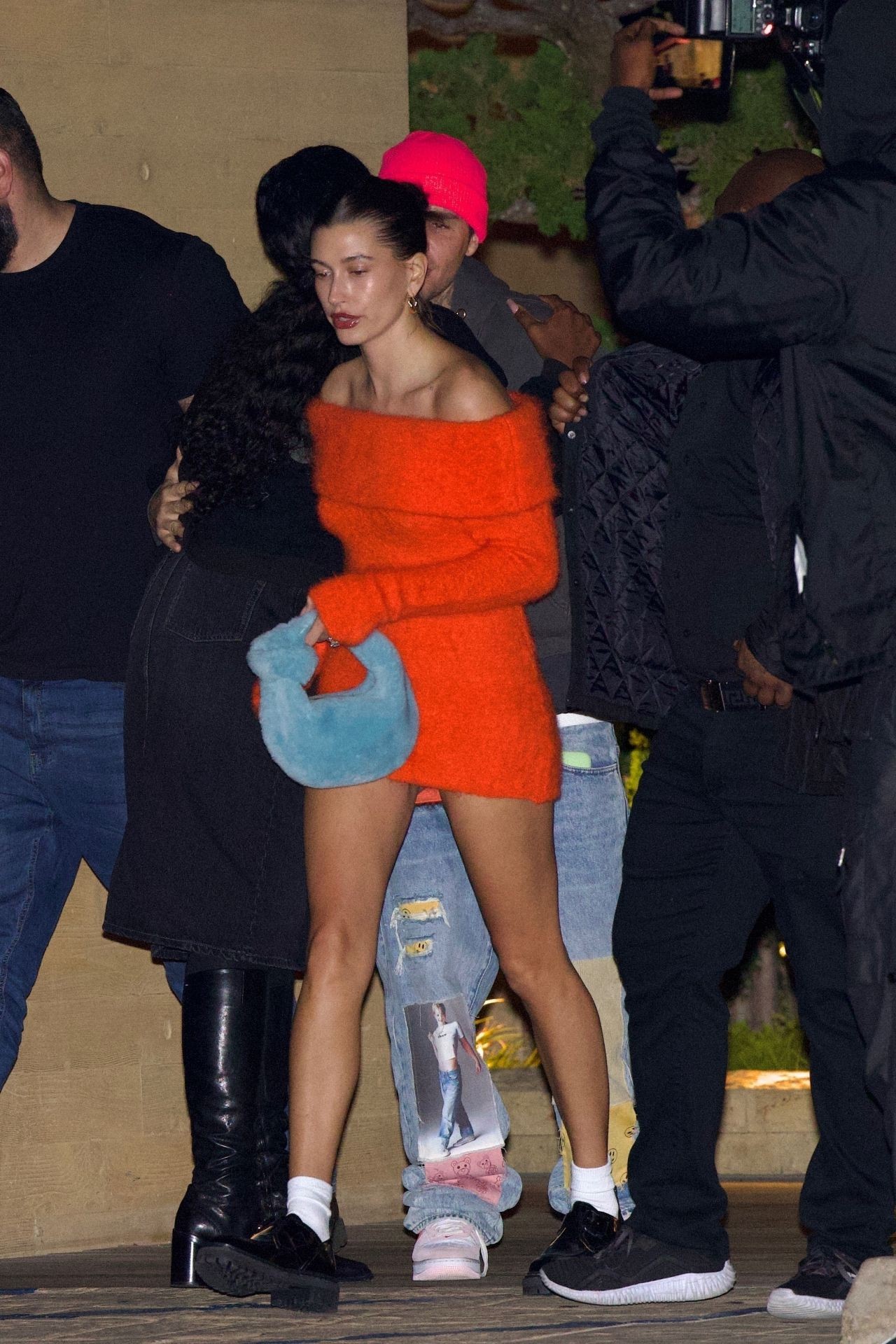 hailey-bieber-leggy-thefappening-cfd-9 Hailey Bieber legs
