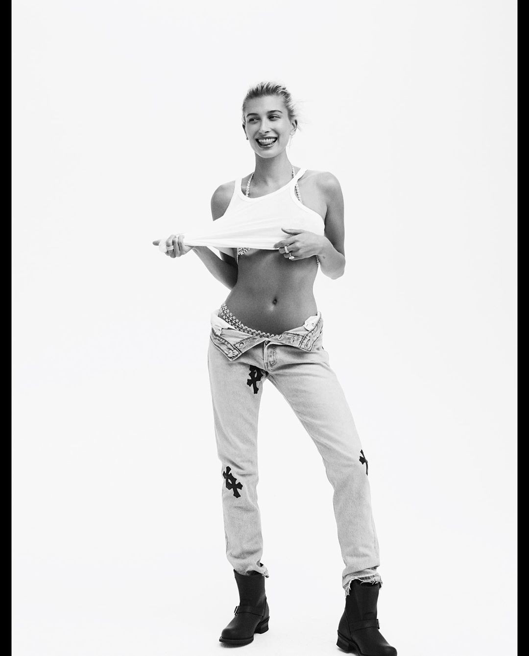 hailey-bieber-sexy-15 hailey bieber sexy 15