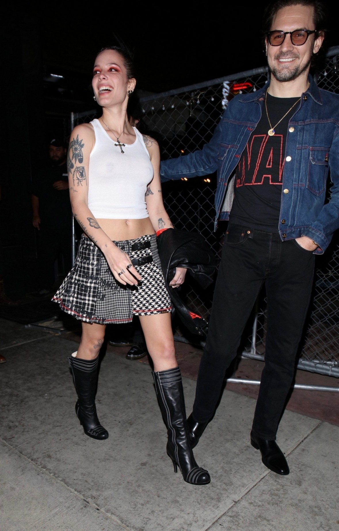 halsey-braless-thefappening-cfd-4 halsey braless thefappening cfd 4