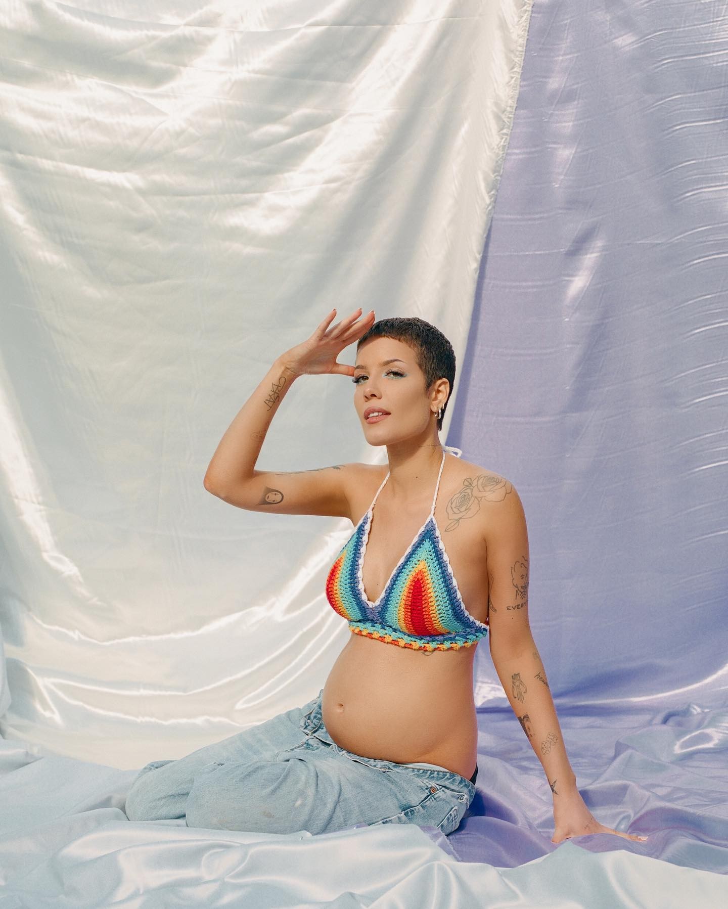 halsey-topless-pregnant-thefappening-cfd-3 Halsey Pregnant