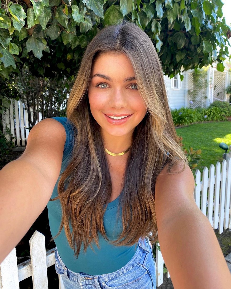 hannah-ann-sluss-hot-model-on-selfie-thefappening-cfd-6 Hannah Ann Sluss Hot Model On Selfie