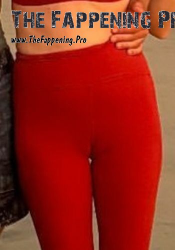 heather-graham-cameltoe-thefappening-cfd-2 Heather Graham Pussy Cameltoe