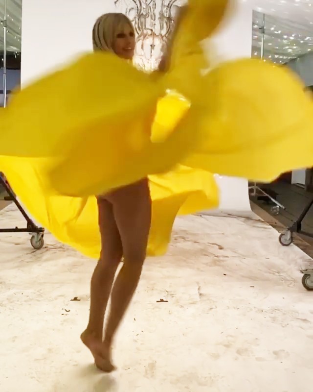 heidi-klum-upskirt-thefappeningpro-4 heidi klum upskirt thefappeningpro 4