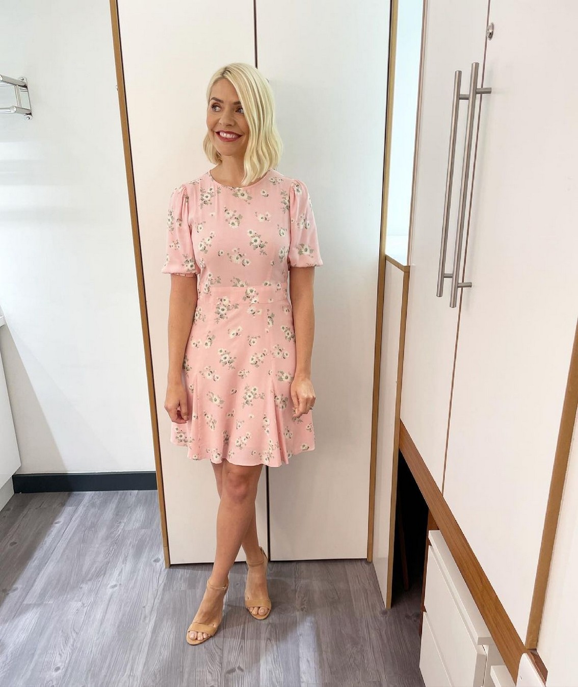 holly-willoughby-sexy-thefappening-cfd-14 holly willoughby sexy thefappening cfd 14