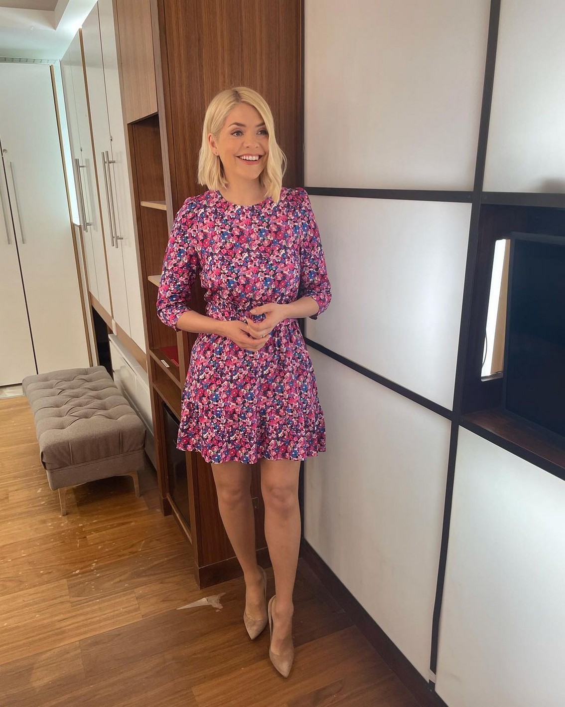 holly-willoughby-sexy-thefappening-cfd-2 Holly Willoughby Sexy
