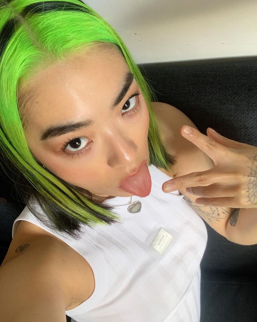 hot-selfie-of-rina-sawayama-thefappening-cfd-1 Hot Selfie Of Rina Sawayama
