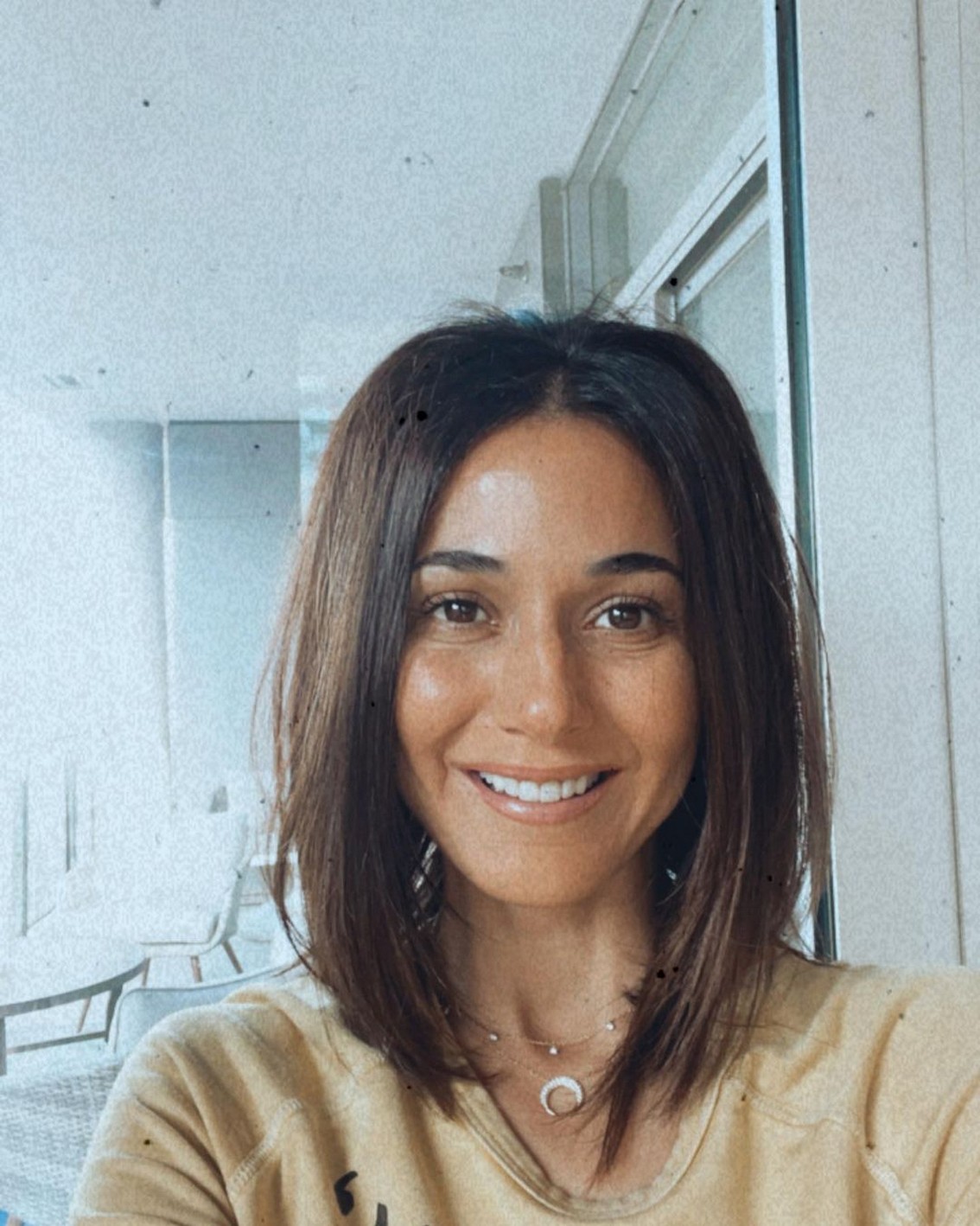 hottest-selfie-of-emmanuelle-chriqui-thefappening-cfd-11 Emmanuelle Chriqui Selfie