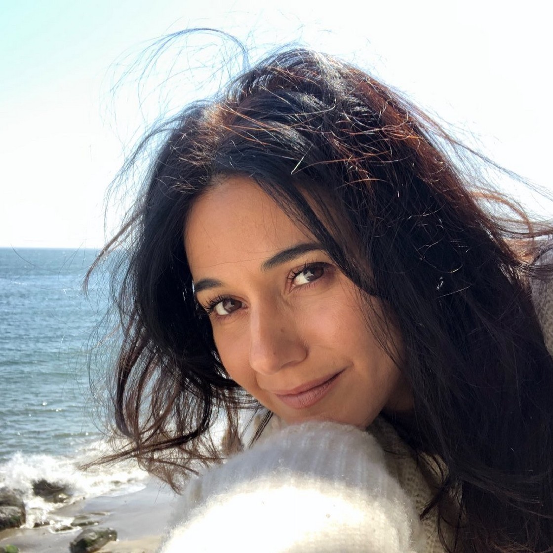 hottest-selfie-of-emmanuelle-chriqui-thefappening-cfd-14 hottest selfie of emmanuelle chriqui thefappening cfd 14