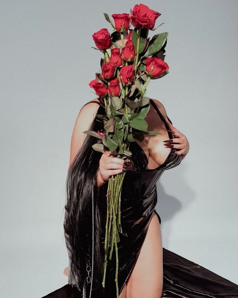 hrush-achemyan-sexy-on-valentines-day-thefappening-cfd-3 Hrush Achemyan Hot For Valentine's Day