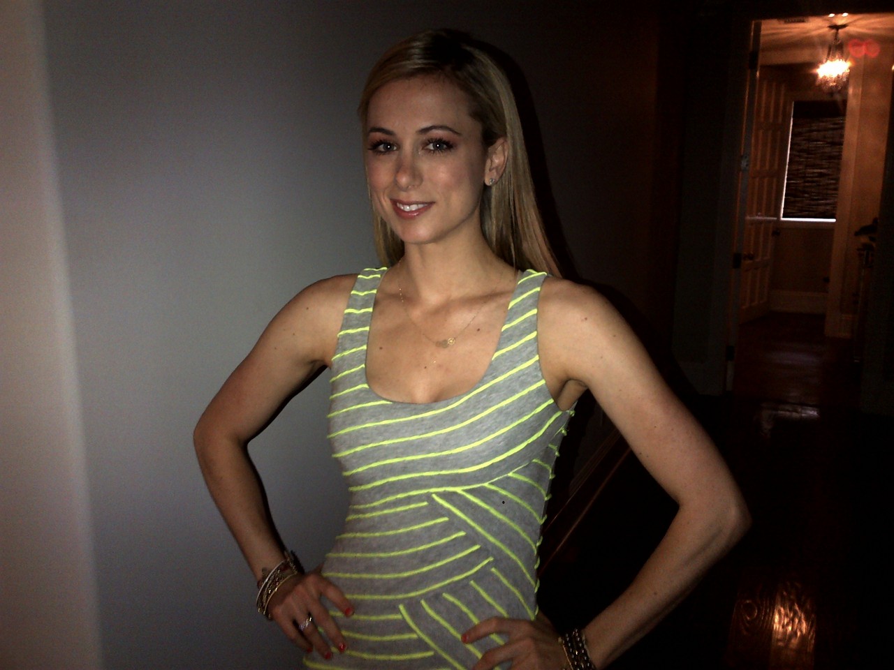 iliza-shlesinger-nude-thefappening-41 iliza shlesinger nude thefappening 41