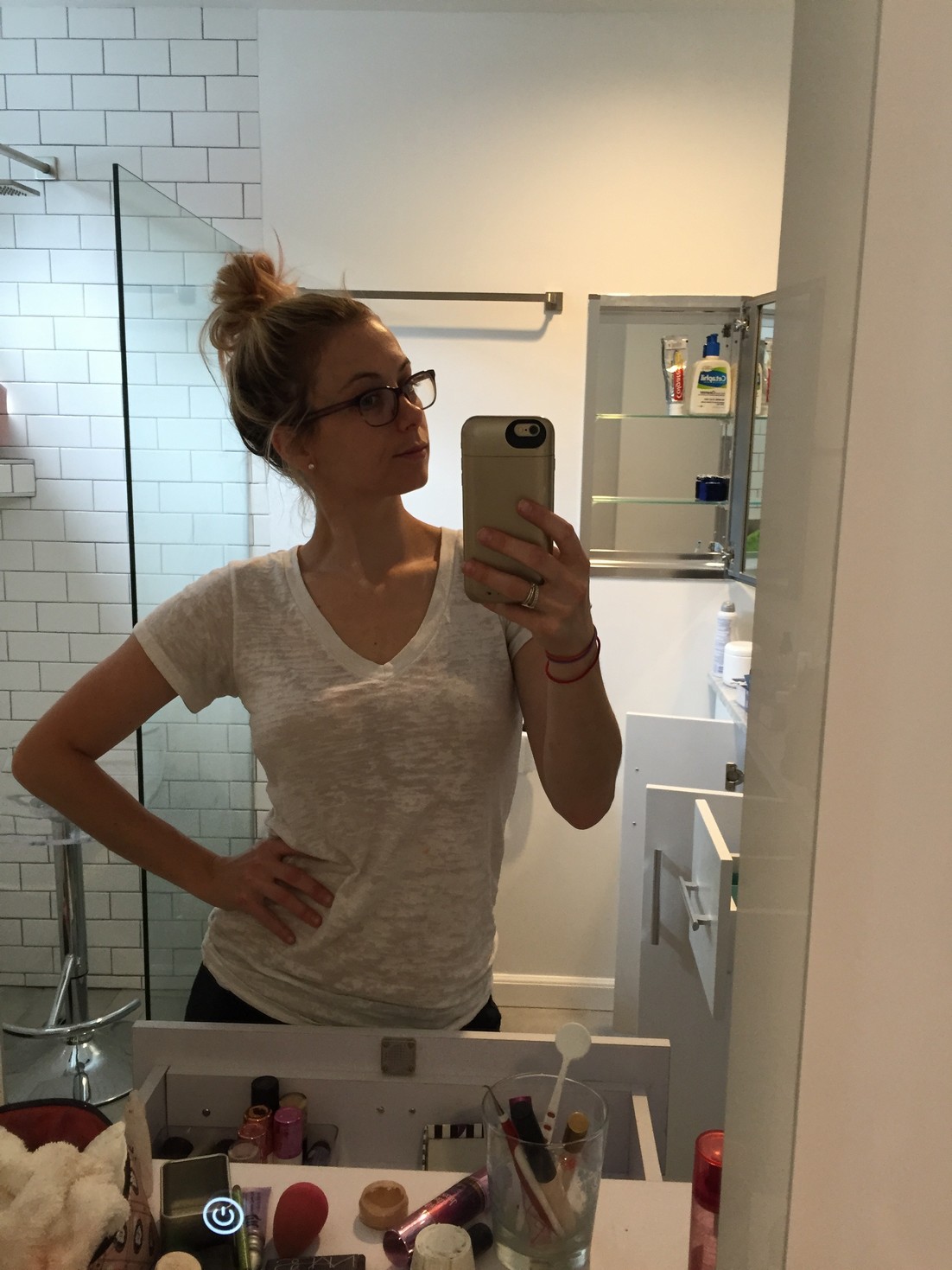 iliza-shlesinger-nude-thefappening-75 iliza shlesinger nude thefappening 75