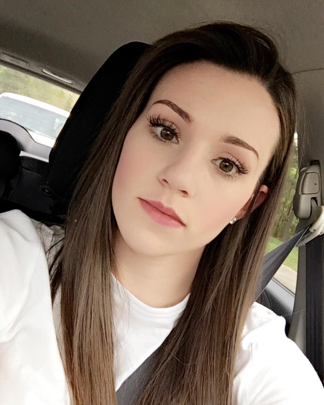 indi-cowie-and-her-hot-selfies-thefappening-cfd-2 Indi Cowie Selfie