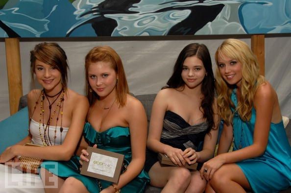 india-eisley-sexy-fappening-26 India-Eisley-Sexy-Fappening-26