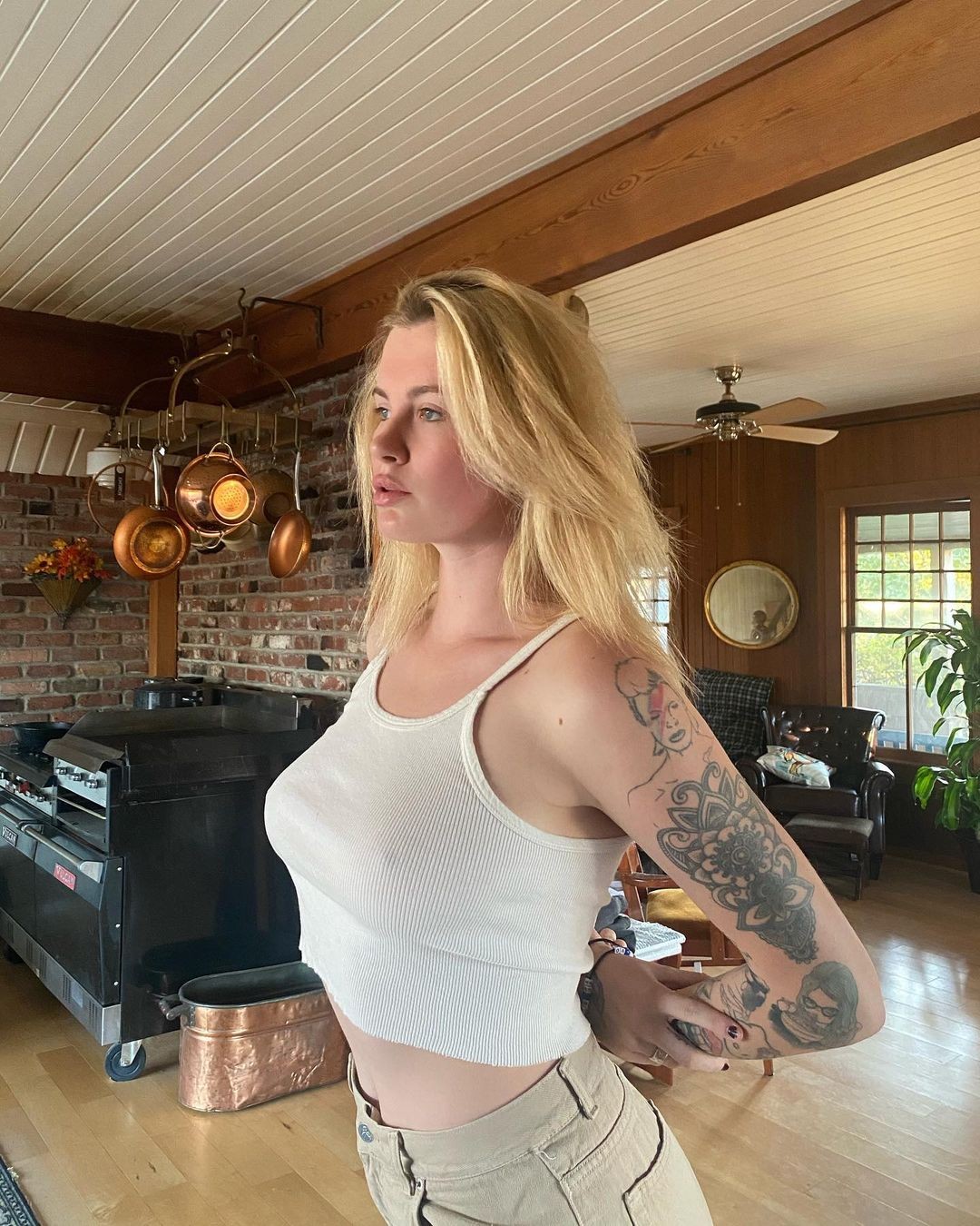 ireland-baldwin-braless-thefappening-cfd-4 ireland baldwin braless thefappening cfd 4