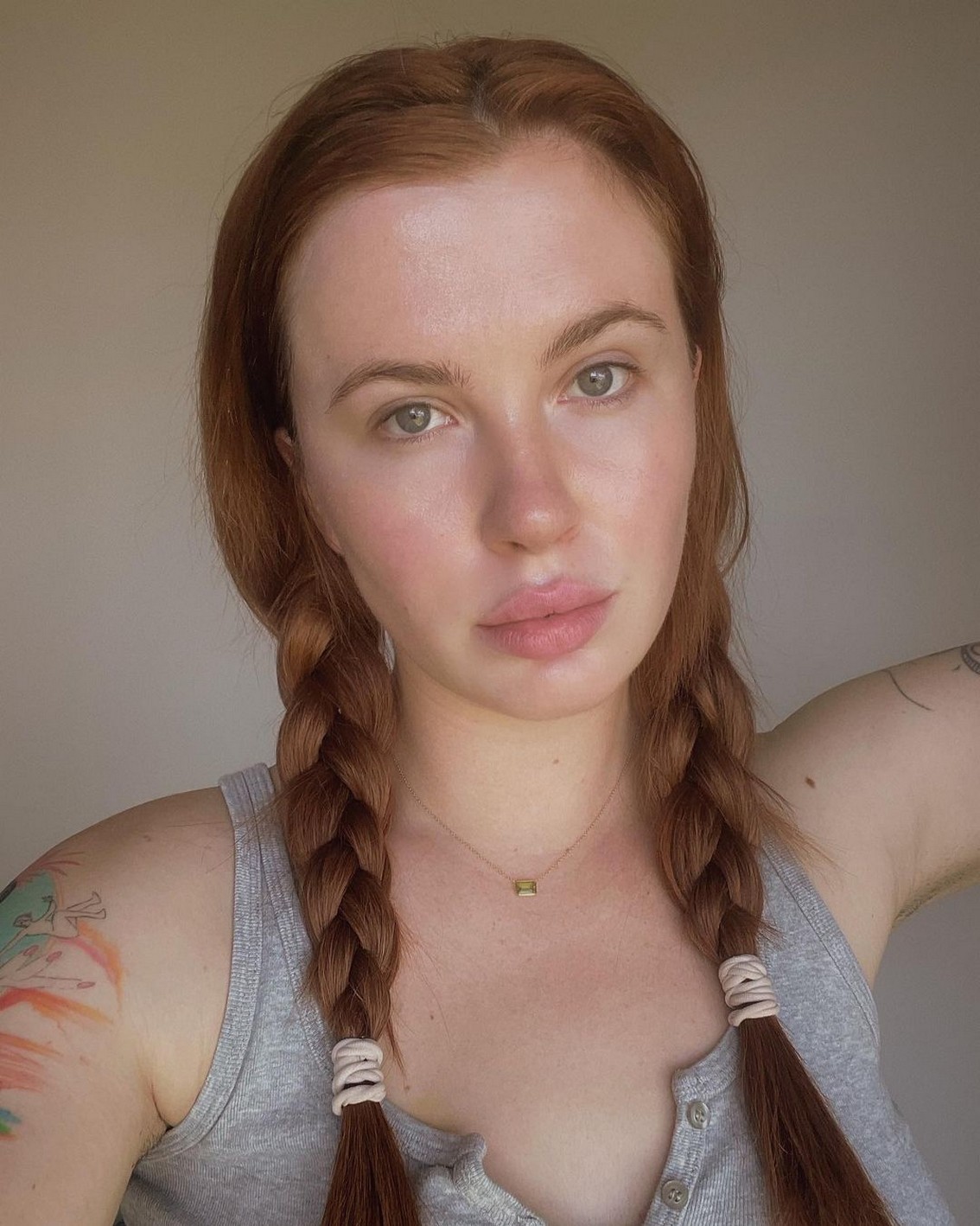 ireland-baldwin-hot-selfie-thefappening-cfd-11 Ireland Baldwin Redhead Selfie