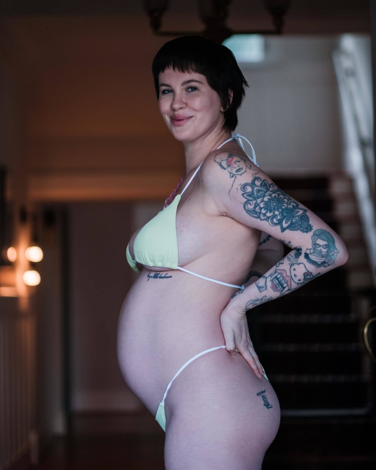 ireland-baldwin-pregnant-thefappening-cfd-1 Ireland Baldwin Pregnant