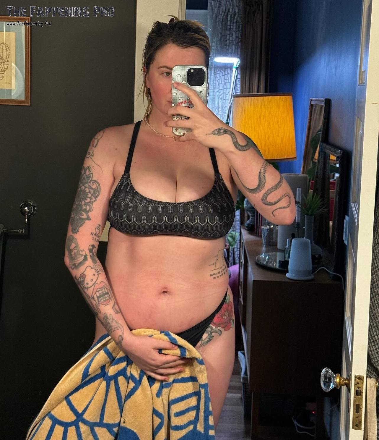 ireland-baldwin-sexy-thefappening-cfd-2 Ireland Baldwin Selfie