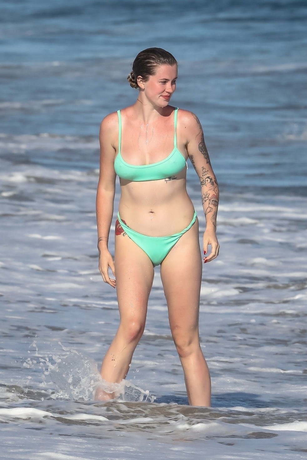 ireland-baldwin-sexy-tits-in-a-bikini-thefappening-pro-15 ireland baldwin sexy tits in a bikini thefappening pro 15