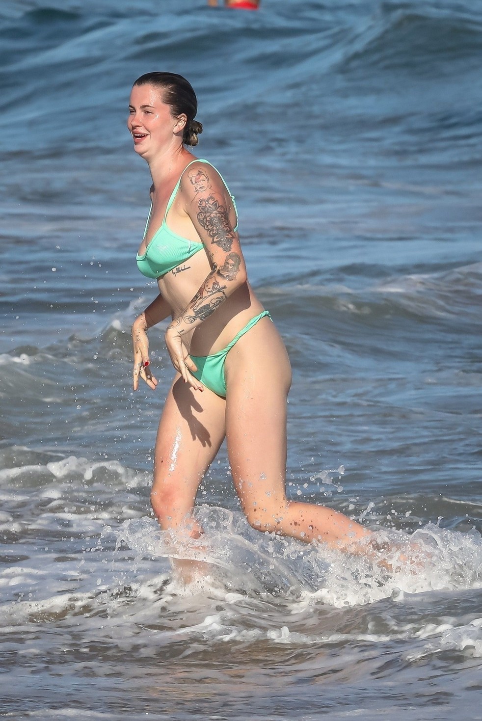 ireland-baldwin-sexy-tits-in-a-bikini-thefappening-pro-60 ireland baldwin sexy tits in a bikini thefappening pro 60